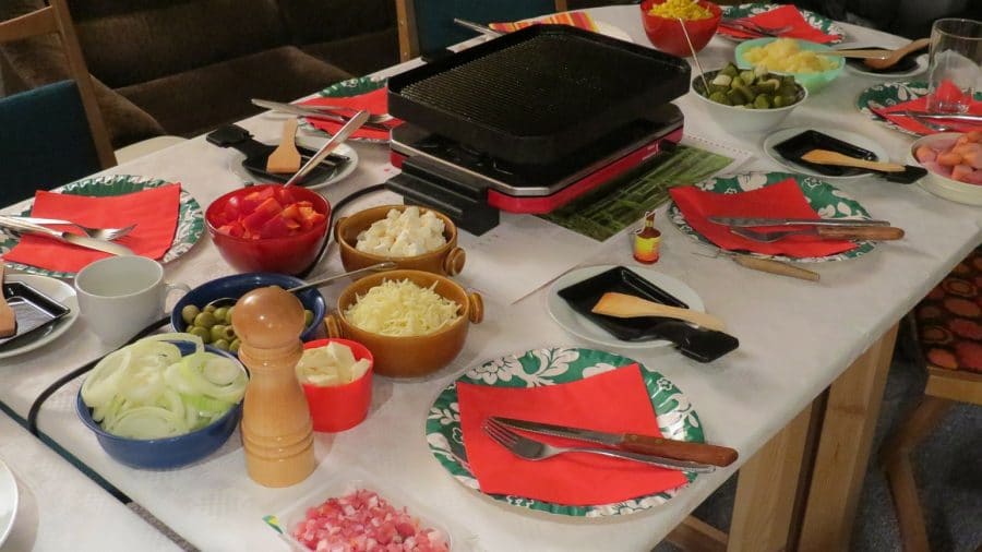 Comment choisir son appareil à raclette ?