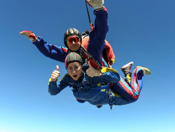 Quel saut en parachute offrir ?